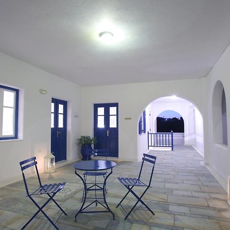 Paros Inn Logaras Exterior photo